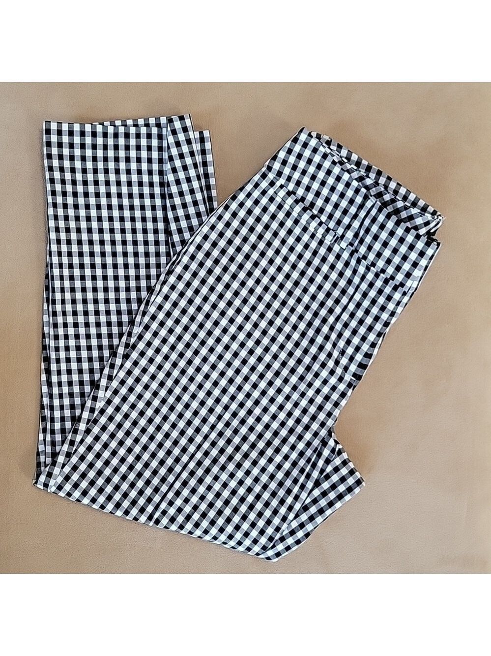 Ann Taylor Factory Black/White Vichy Gingham Checked Ankle Pants Size 8 EUC - Picture 3 of 13